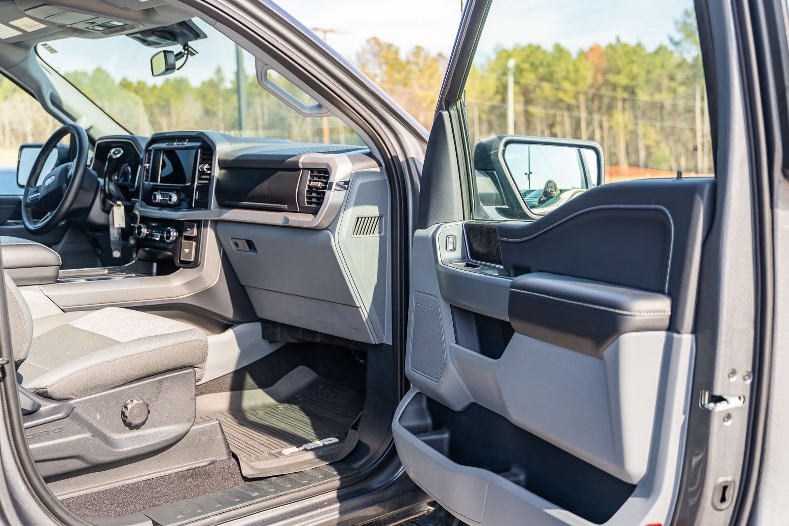 Certified 2023 Ford F150 XLT w/ Equipment Group 301A Mid image 12