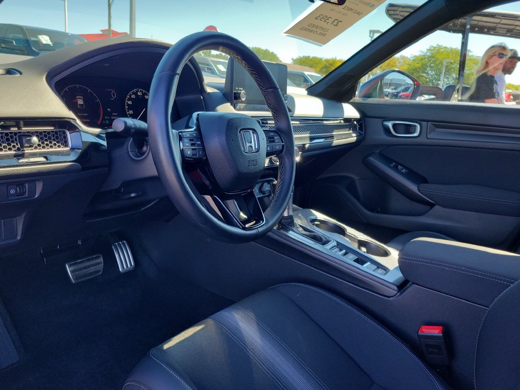 Used 2025 Honda Civic Sport image 22