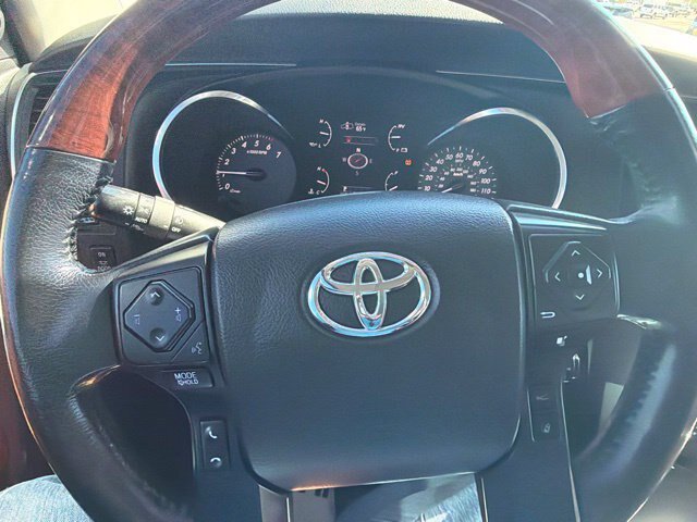 Used 2019 Toyota Sequoia Platinum AWD/4WD image 11