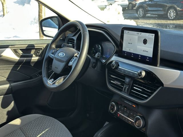 Certified 2022 Ford Escape SE w/ Convenience Package image 33