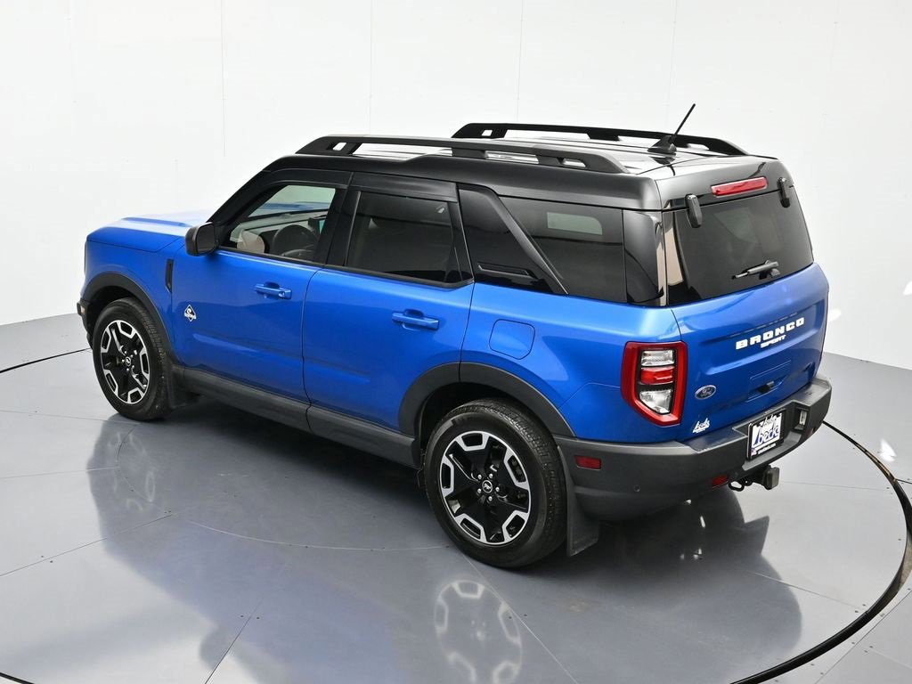 Certified 2022 Ford Bronco Sport Outer Banks w/ Tech Package image 8