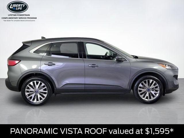 Certified 2022 Ford Escape Titanium w/ Class II Trailer Tow Package AWD/4WD image 2