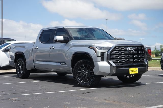 Used 2023 Toyota Tundra Platinum w/ Advanced Package AWD/4WD image 2