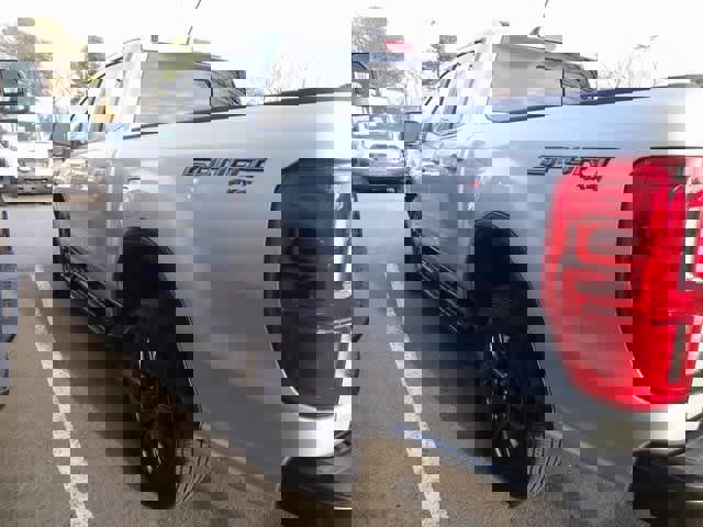 Certified 2019 Ford Ranger Lariat w/ Equipment Group 501A Mid image 5