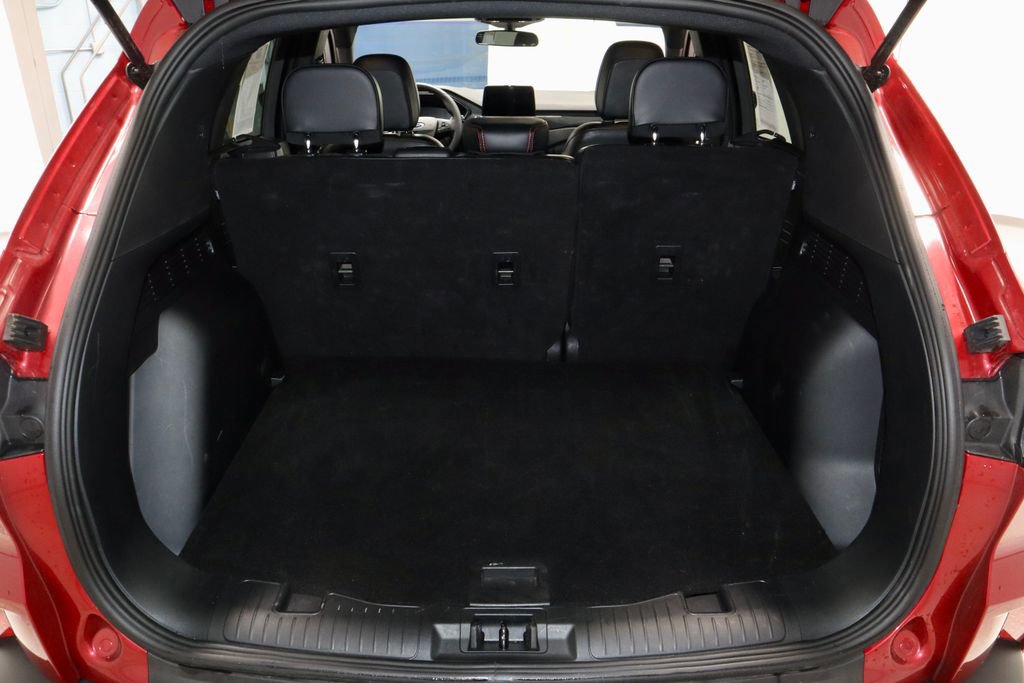Certified 2025 Ford Escape ST-Line AWD/4WD image 13