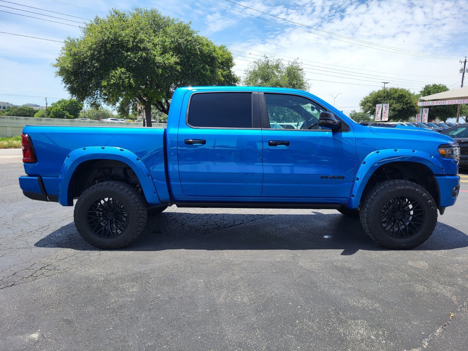 Used 2025 RAM 1500 Laramie w/ Night Edition AWD/4WD image 2