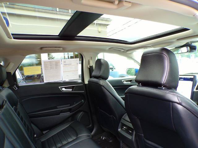 Certified 2023 Ford Edge SEL w/ Convenience Package AWD/4WD image 11