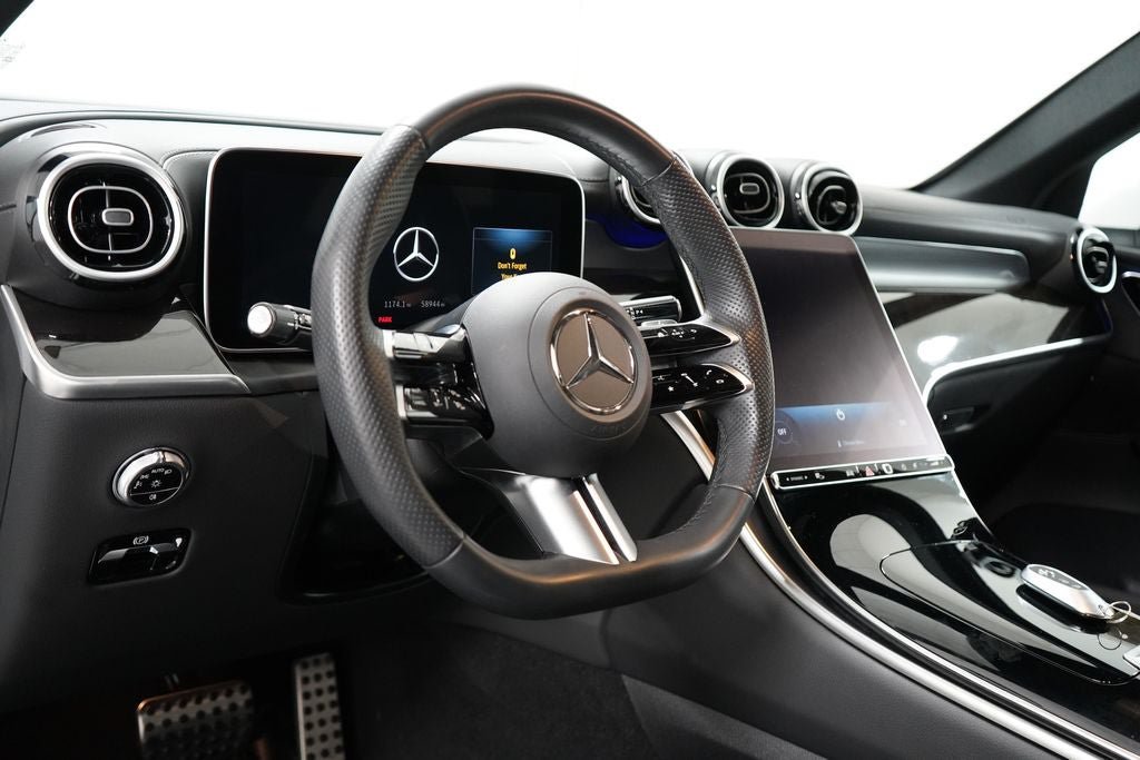 Used 2024 Mercedes-Benz GLC 300 4MATIC w/ AMG Line image 13