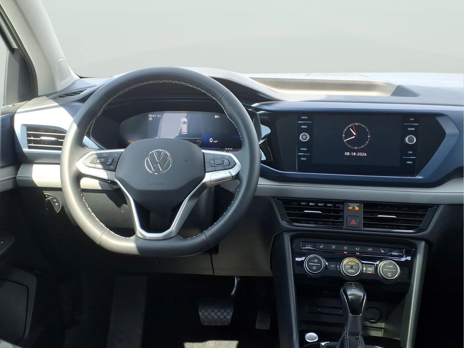 Used 2024 Volkswagen Taos SE AWD/4WD image 11