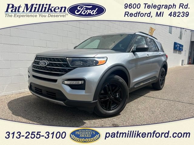 Certified 2024 Ford Explorer XLT w/ Equipment Group 202A AWD/4WD image 1