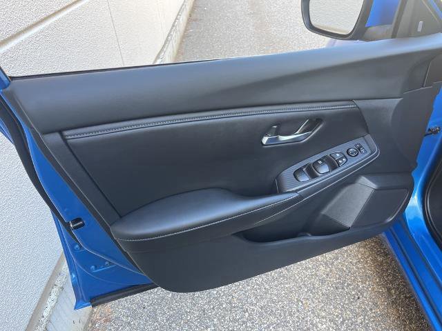 Used 2020 Nissan Sentra SV image 16