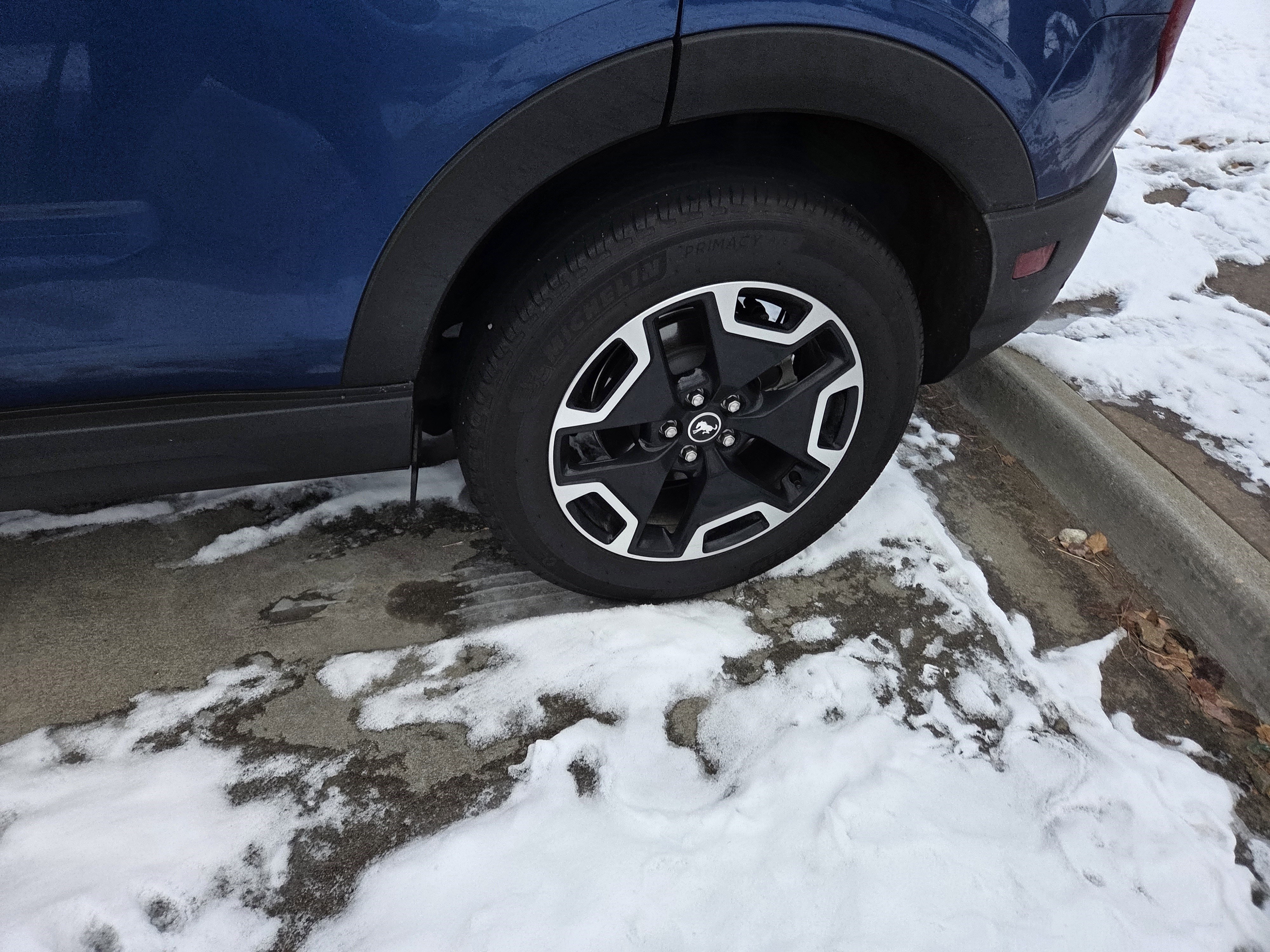 Certified 2023 Ford Bronco Sport Outer Banks w/ Tech Package image 11