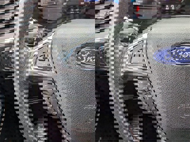 Certified 2018 Ford Edge Titanium w/ Equipment Group 301A image 18