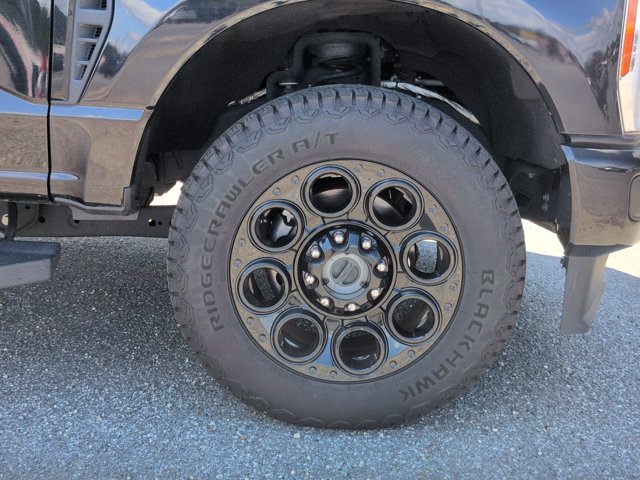 Certified 2023 Ford F250 Lariat w/ Black Appearance Package AWD/4WD image 11