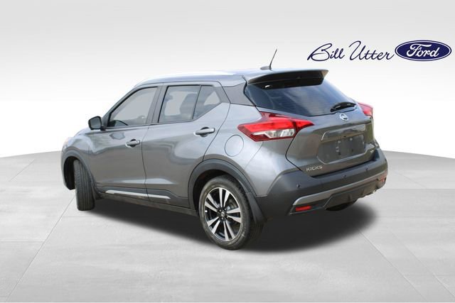 Used 2020 Nissan Kicks SR image 3