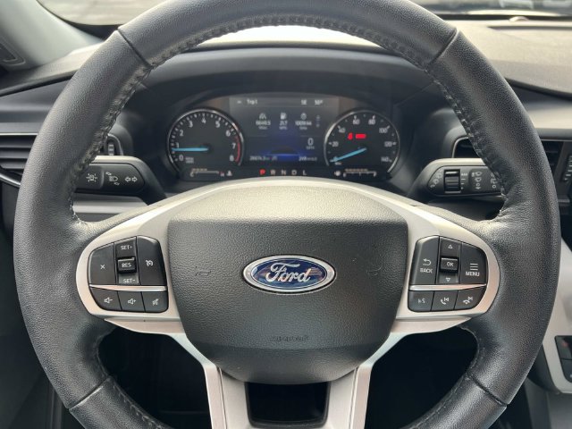 Certified 2023 Ford Explorer XLT w/ Equipment Group 202A AWD/4WD image 22