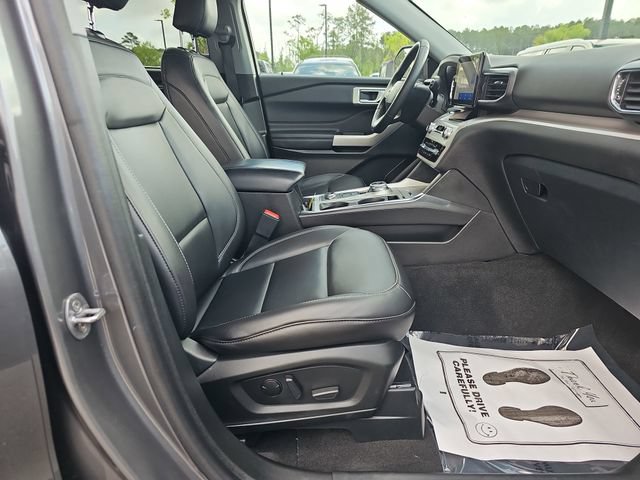 Certified 2023 Ford Explorer XLT w/ Equipment Group 202A AWD/4WD image 11
