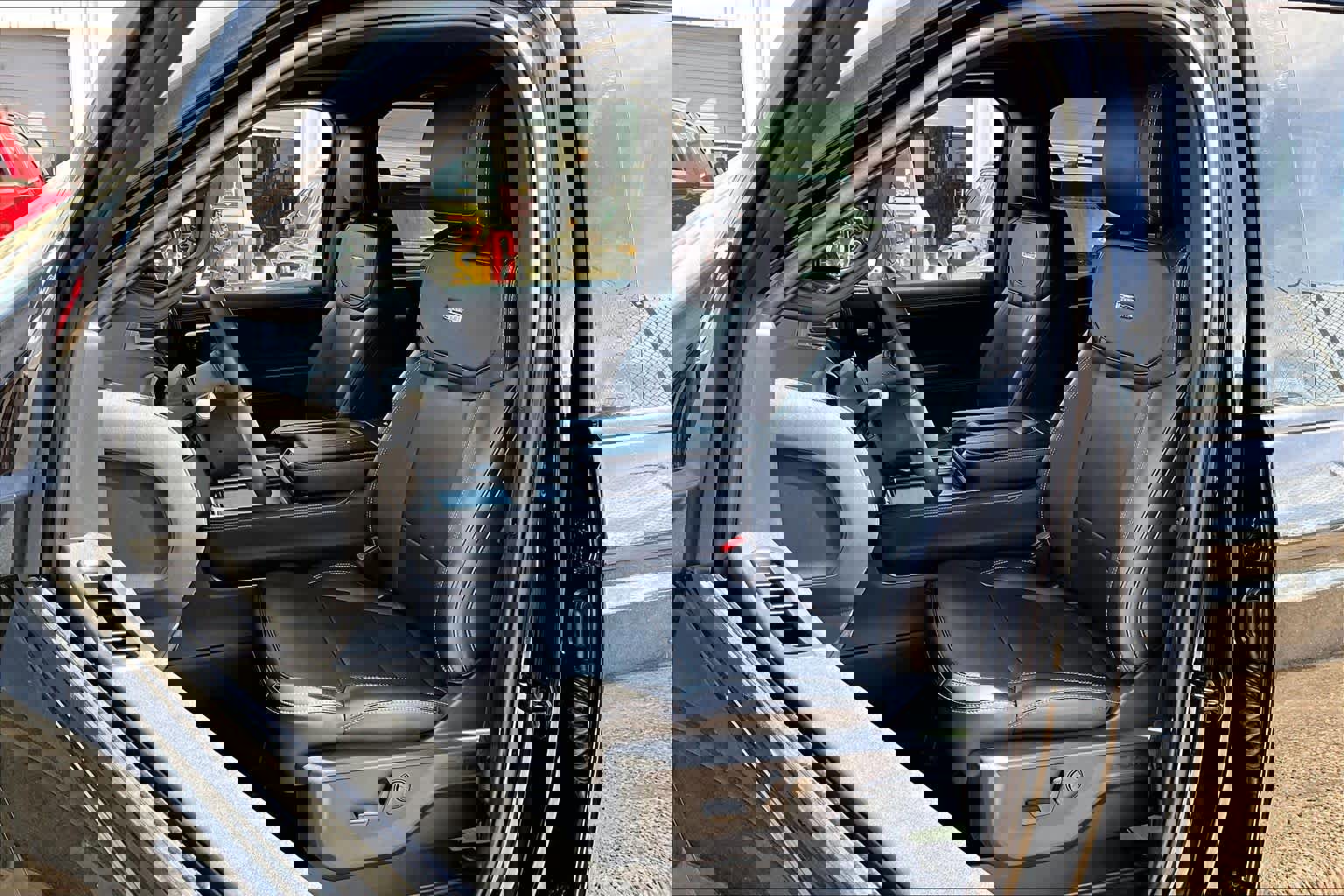 Certified 2025 Ford Expedition Platinum w/ Stealth Appearance Package image 12