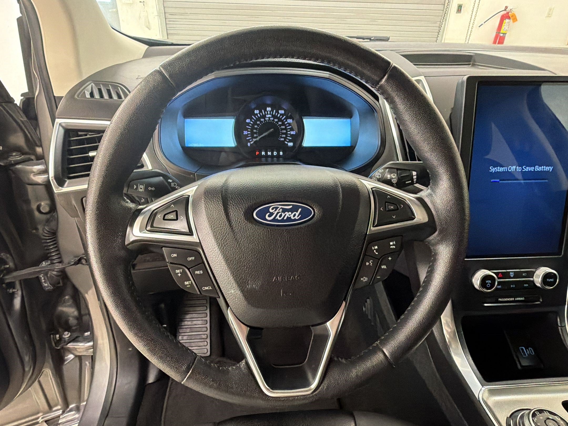 Certified 2022 Ford Edge Titanium AWD/4WD image 9