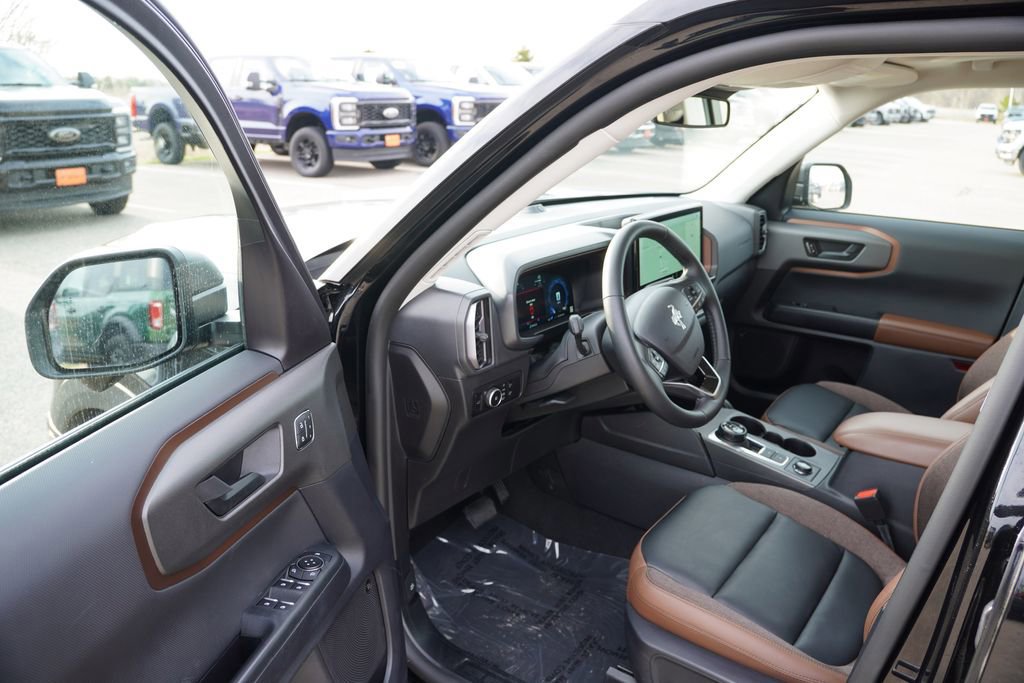 Certified 2025 Ford Bronco Sport Outer Banks w/ Outer Banks Tech Package+ image 14