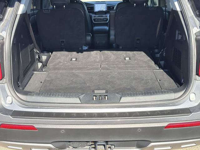 Certified 2023 Ford Explorer XLT w/ Equipment Group 202A AWD/4WD image 34