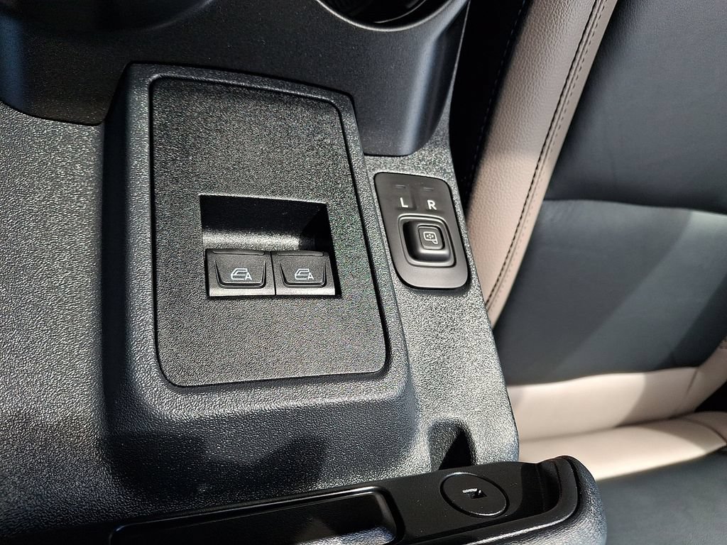 Certified 2023 Ford Bronco Wildtrak AWD/4WD image 26
