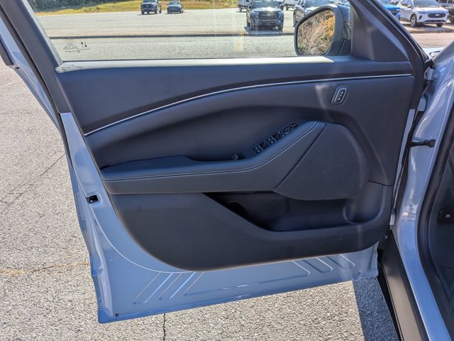 Certified 2025 Ford Mustang Mach-E Select w/ Interior Protection Package image 12