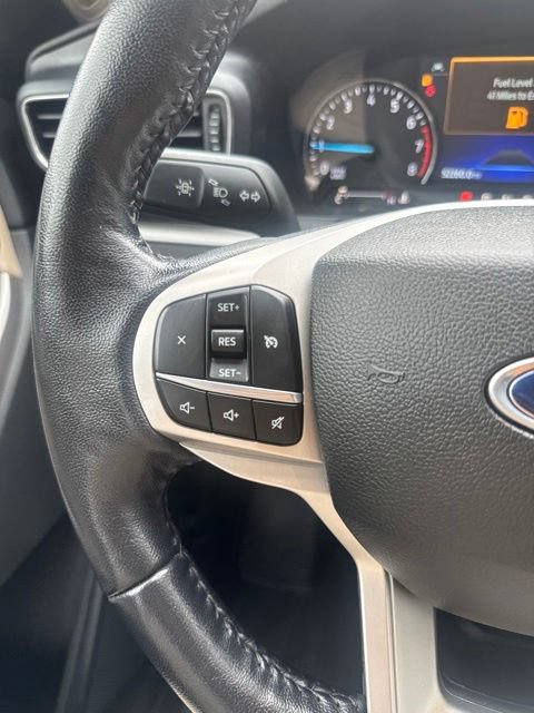 Certified 2023 Ford Explorer XLT w/ Equipment Group 202A AWD/4WD image 27