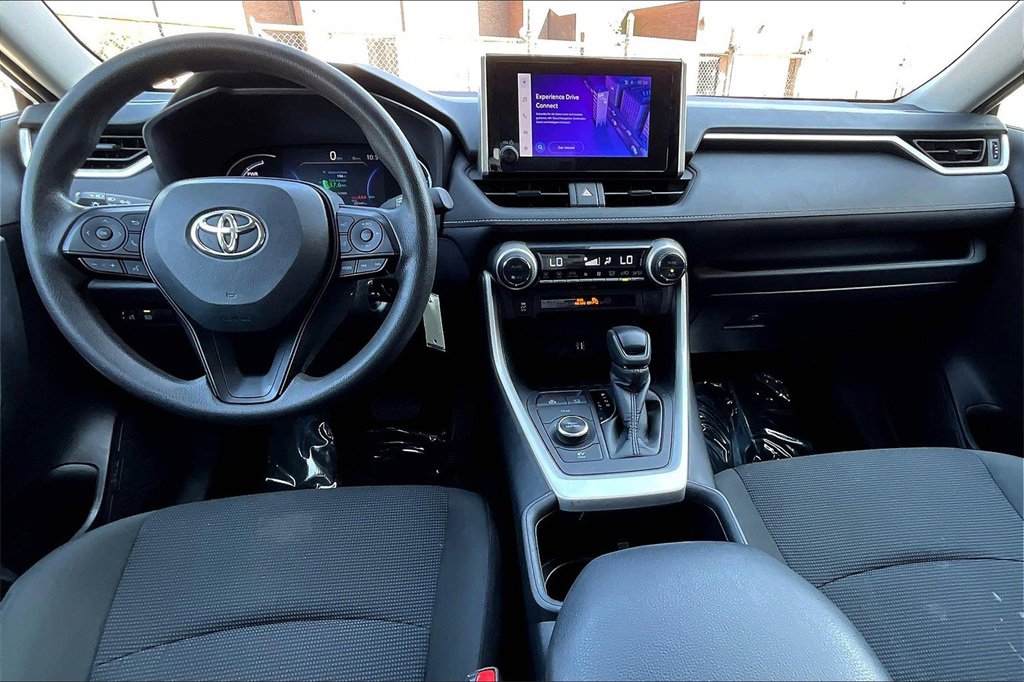 Used 2024 Toyota RAV4 LE image 14