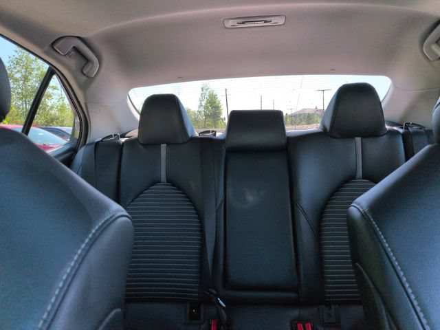 Used 2019 Toyota Camry SE FWD image 29