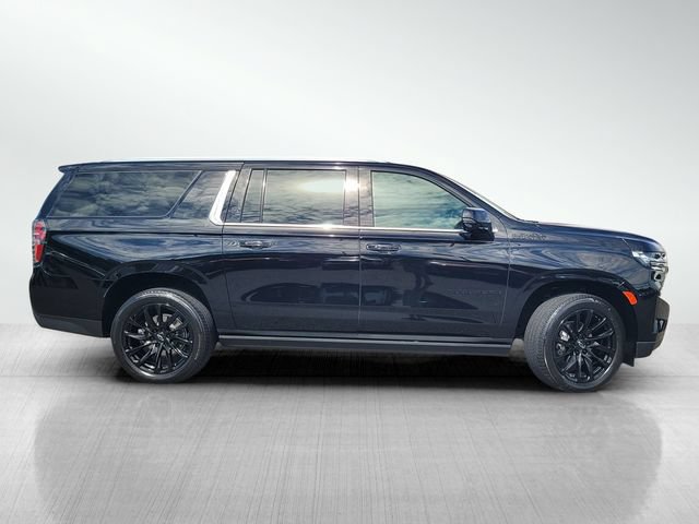 Used 2024 Chevrolet Suburban High Country w/ Max Trailering Package AWD/4WD image 3