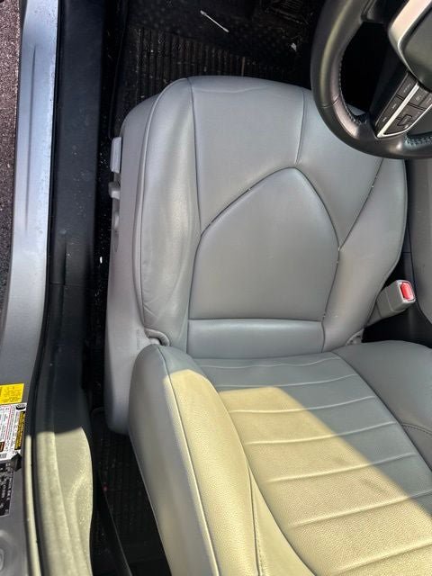 Used 2022 Toyota Highlander XLE AWD/4WD image 13