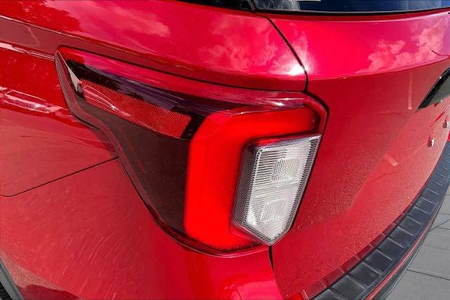 Certified 2022 Ford Explorer ST w/ Equipment Group 401A AWD/4WD image 28