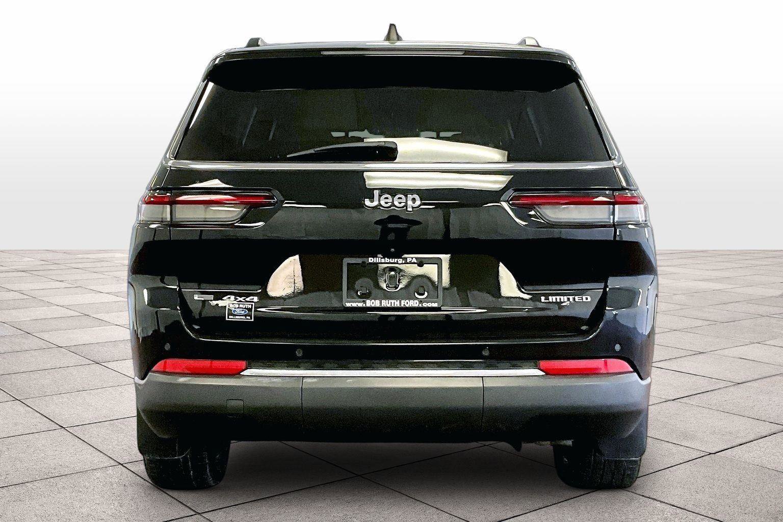 Used 2023 Jeep Grand Cherokee L Limited image 4