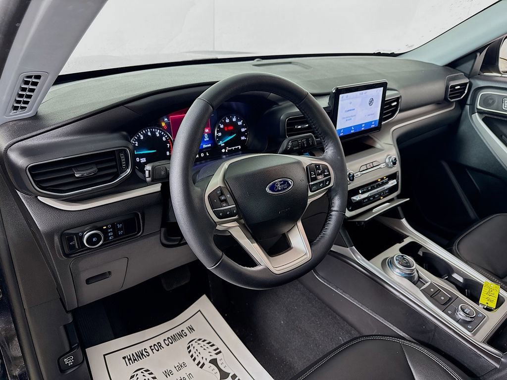 Certified 2024 Ford Explorer XLT w/ Equipment Group 202A image 14