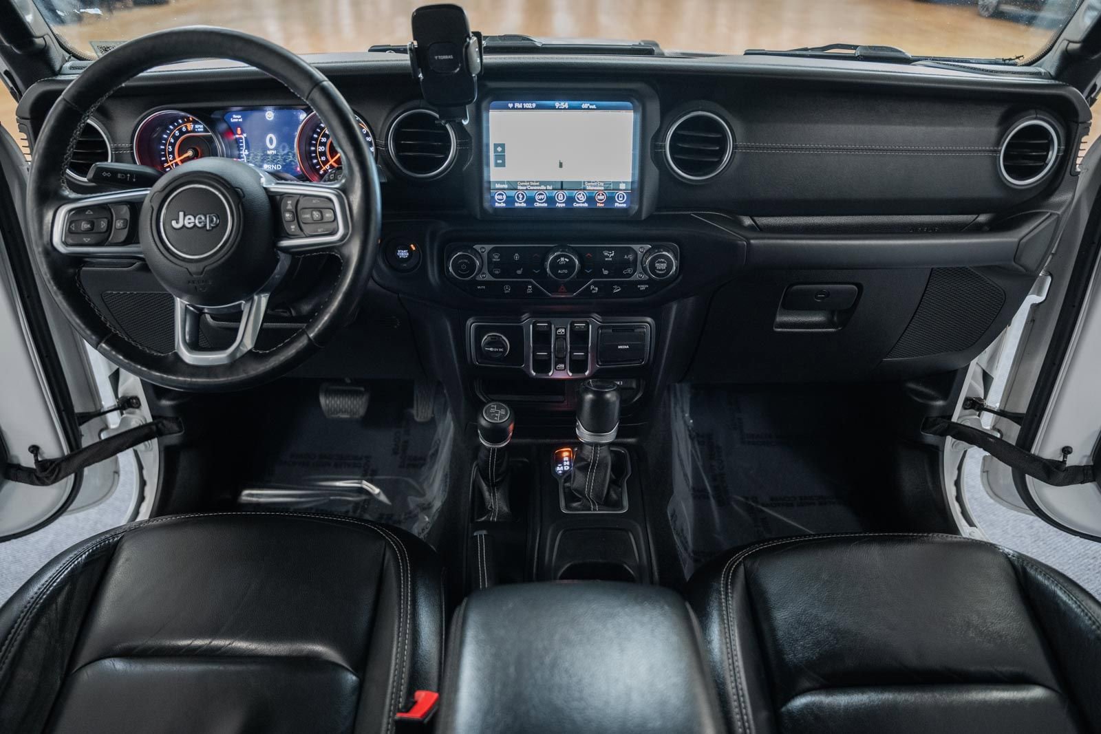 Used 2019 Jeep Wrangler Unlimited Sahara w/ Quick Order Package 24M Moab image 25