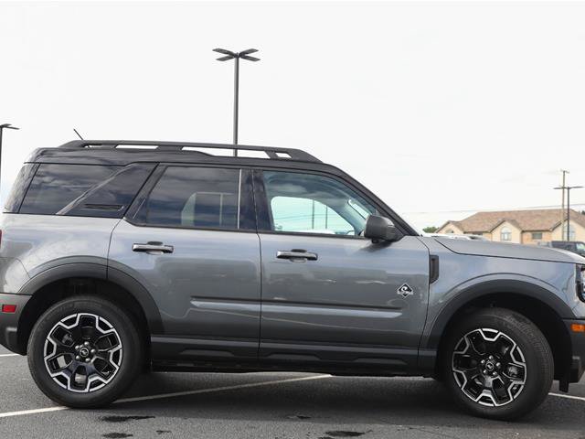 Certified 2025 Ford Bronco Sport Outer Banks w/ Outer Banks Tech Package+ AWD/4WD image 10