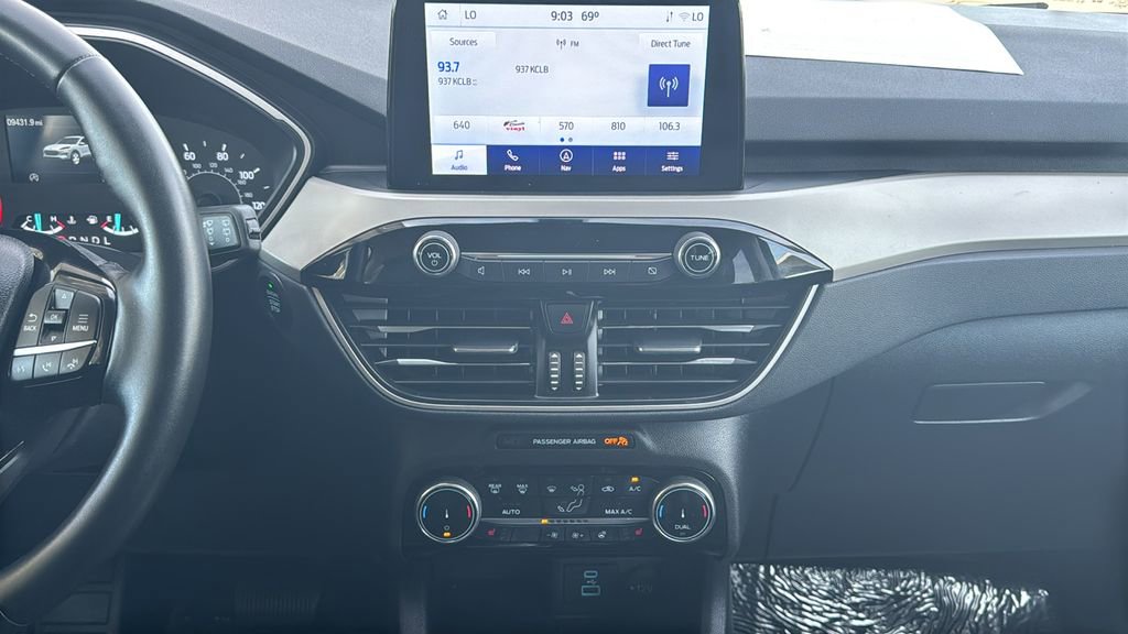 Certified 2022 Ford Escape SEL image 11