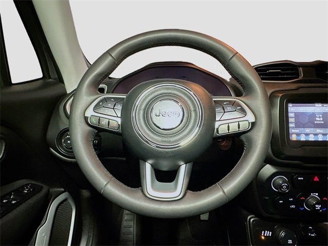 Used 2018 Jeep Renegade Latitude image 10