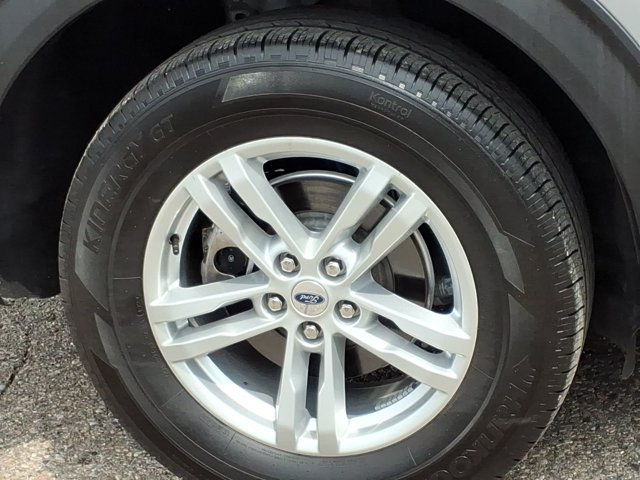 Certified 2024 Ford Explorer XLT w/ Equipment Group 202A AWD/4WD image 23