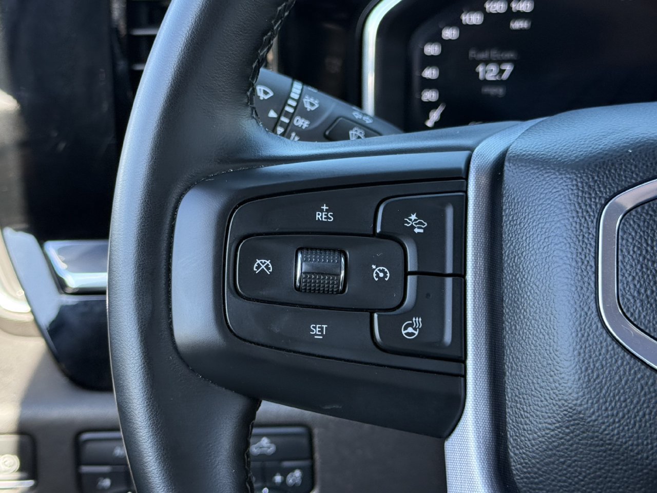 Used 2024 GMC Sierra 1500 Elevation AWD/4WD image 13