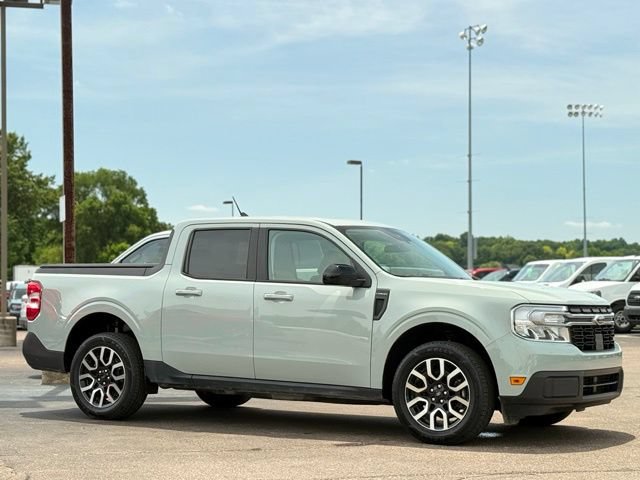 Certified 2024 Ford Maverick Lariat FWD image 31