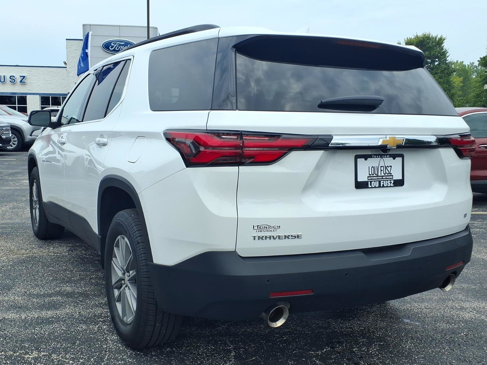 Used 2023 Chevrolet Traverse LT FWD image 29