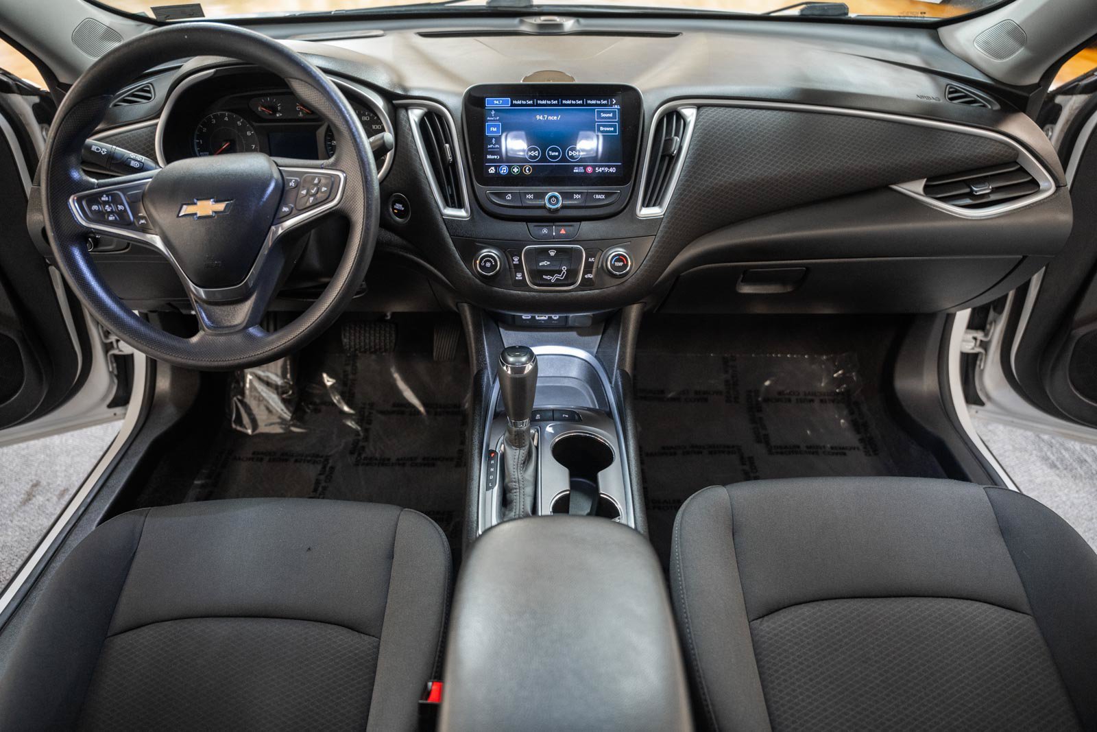Used 2020 Chevrolet Malibu LS w/ Driver Confidence Package II FWD image 22