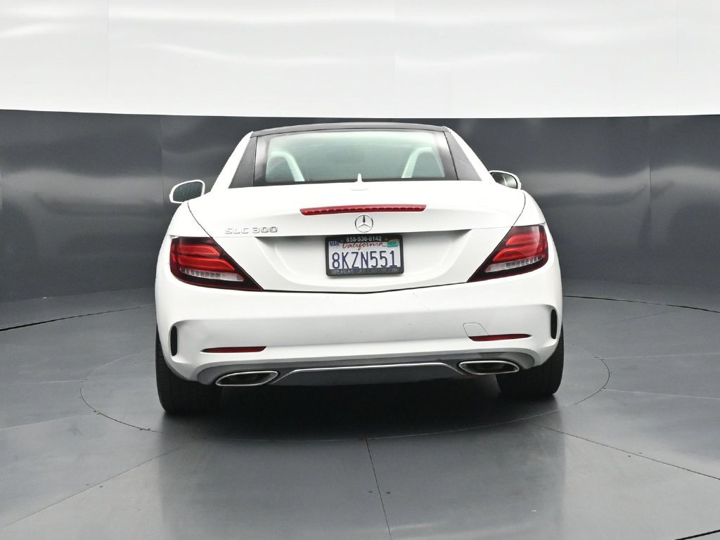 Used 2017 Mercedes-Benz SLC 300 image 21