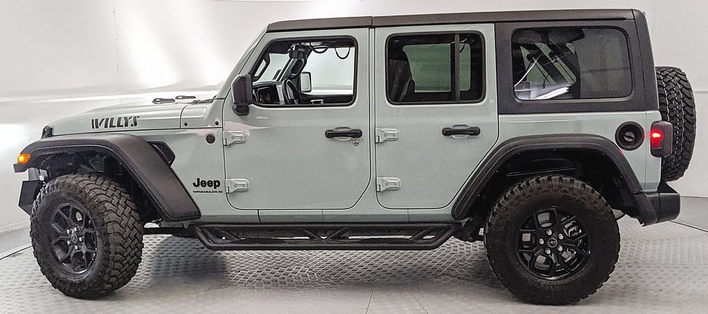 Used 2024 Jeep Wrangler Unlimited Sport AWD/4WD image 5