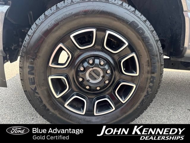 Certified 2024 Ford F350 Platinum w/ FX4 Off-Road Package AWD/4WD image 3