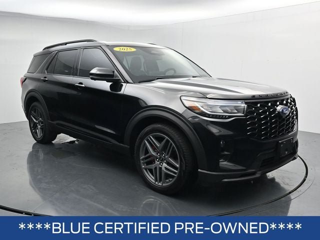 Certified 2025 Ford Explorer ST AWD/4WD image 2