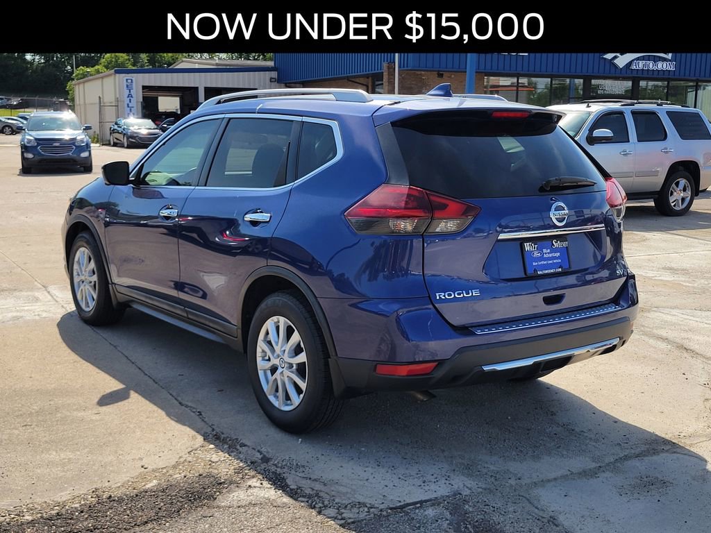 Used 2018 Nissan Rogue SV w/ Premium Package FWD image 3