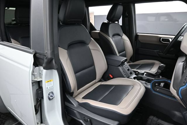 Certified 2024 Ford Bronco Wildtrak AWD/4WD image 32